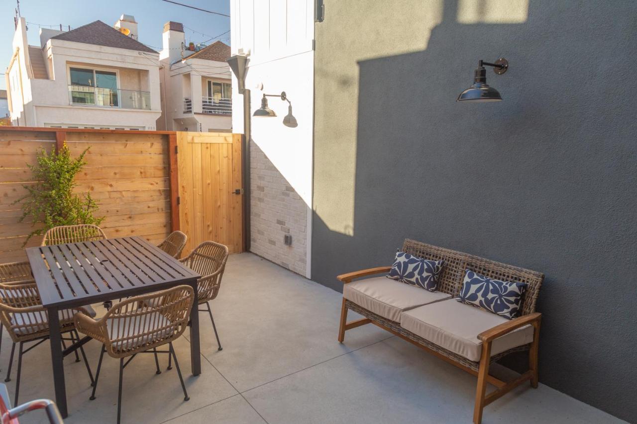 Surf Casita - Luxury - Steps To Ocean & Walk To Everything Hébergement de vacances