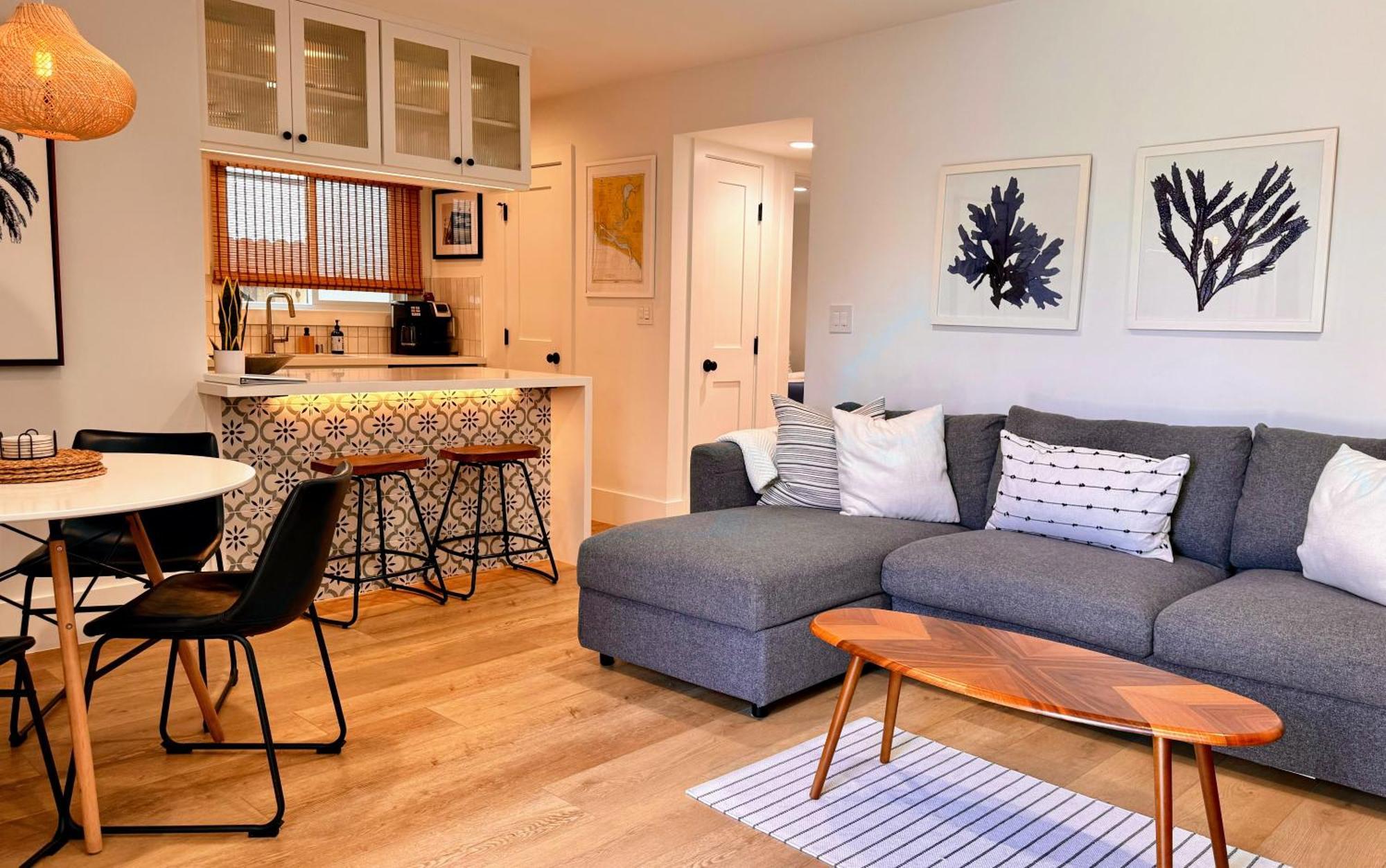 Surf Casita - Luxury - Steps To Ocean & Walk To Everything Hébergement de vacances *